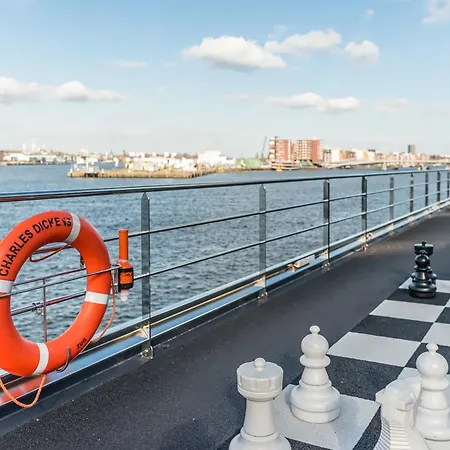 Kd Hotelship Messe South Отель Дюссельдорф