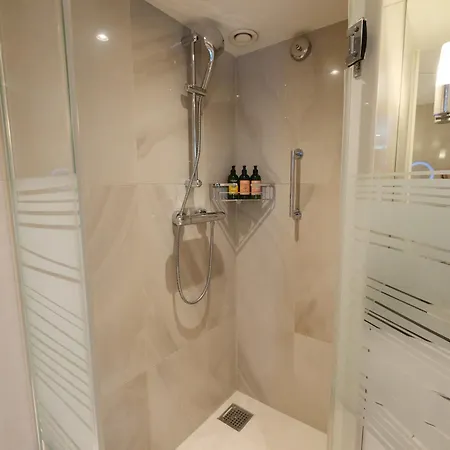 Kd Hotelship Messe South Отель Дюссельдорф