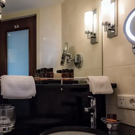 Kd Hotelship Messe South * Дюссельдорф