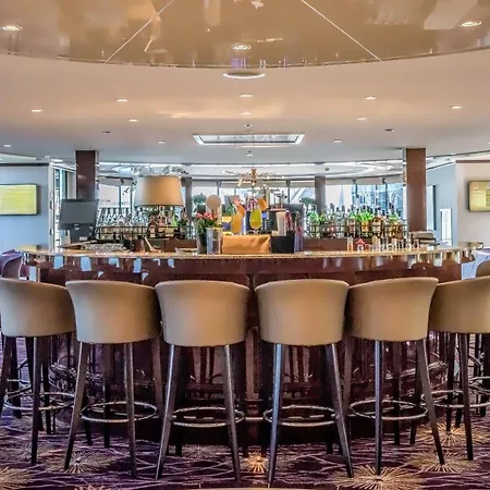 Kd Hotelship Messe South Отель *