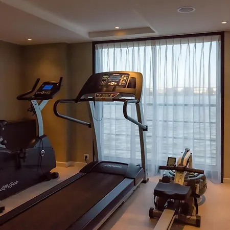 Kd Hotelship Messe South מלון
